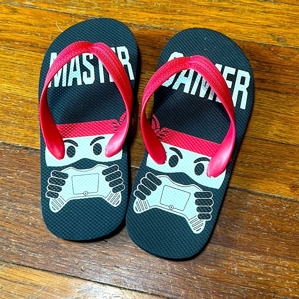 Young Boy’s “Master Gamer” Flip Flops, Ninja, Sz 1-2